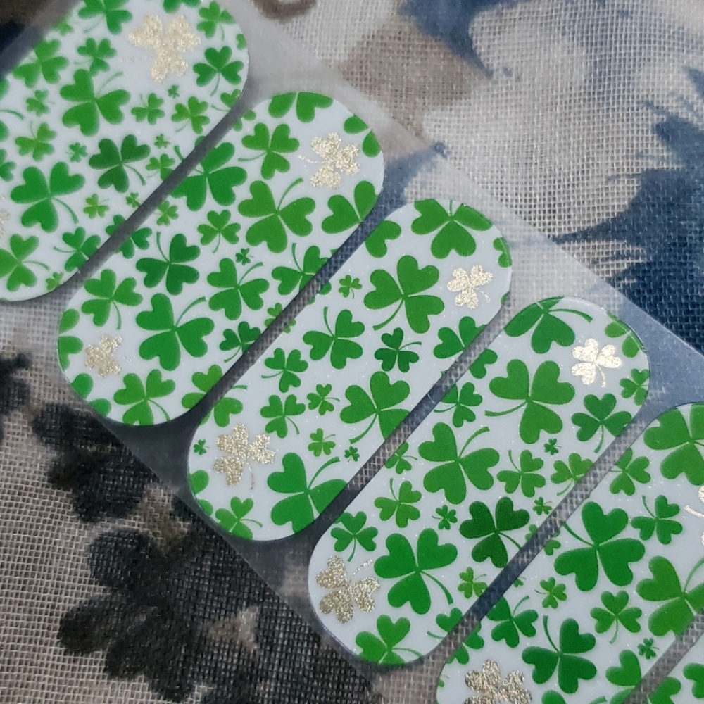 Get lucky half sheet